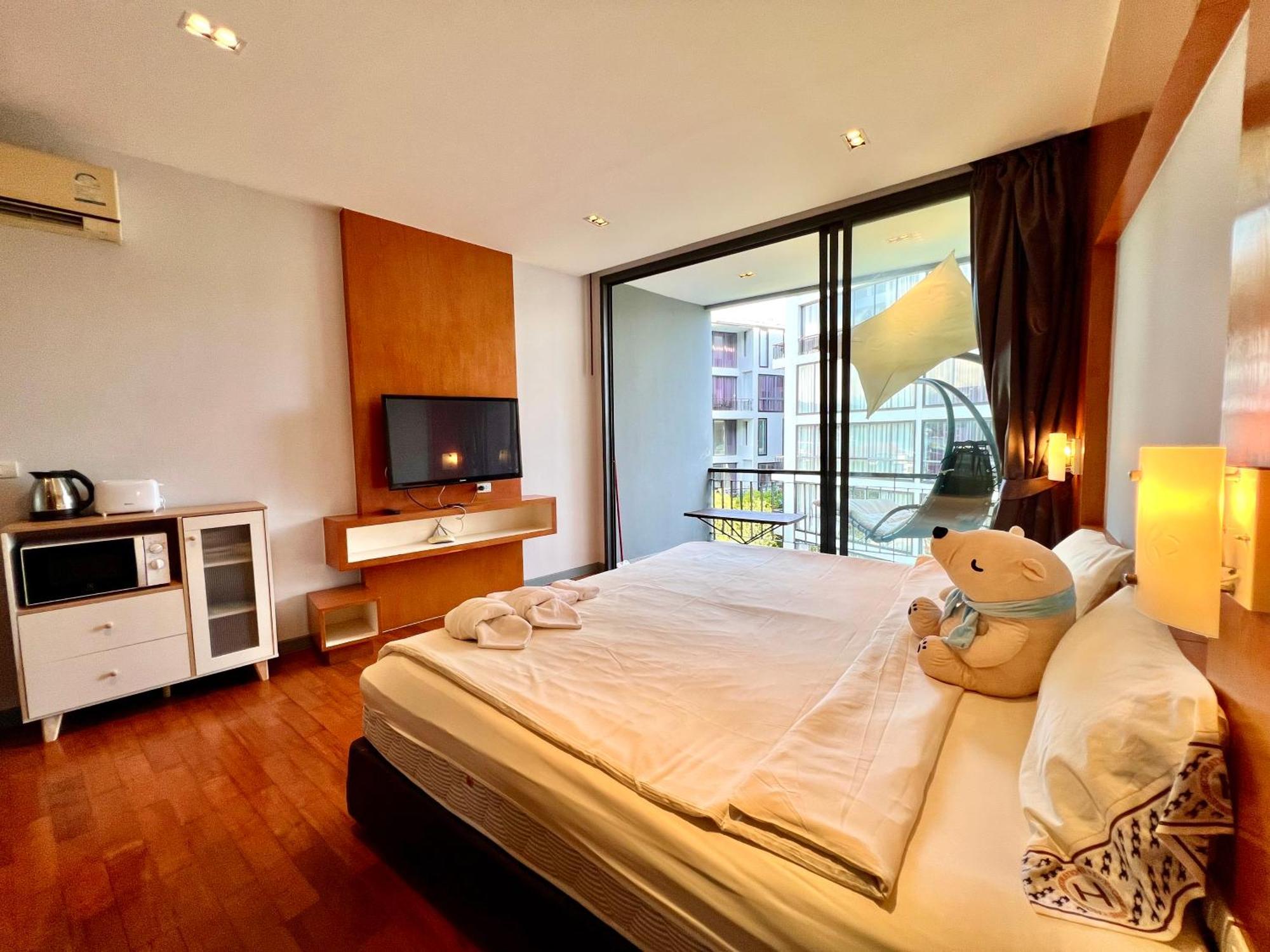 Icon Park Phuket Condo Exterior foto