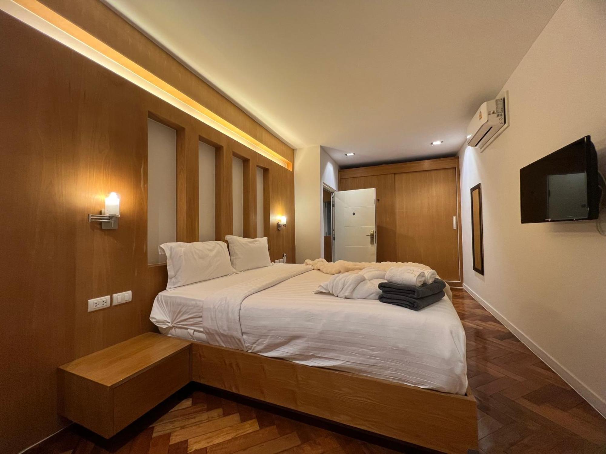Icon Park Phuket Condo Exterior foto